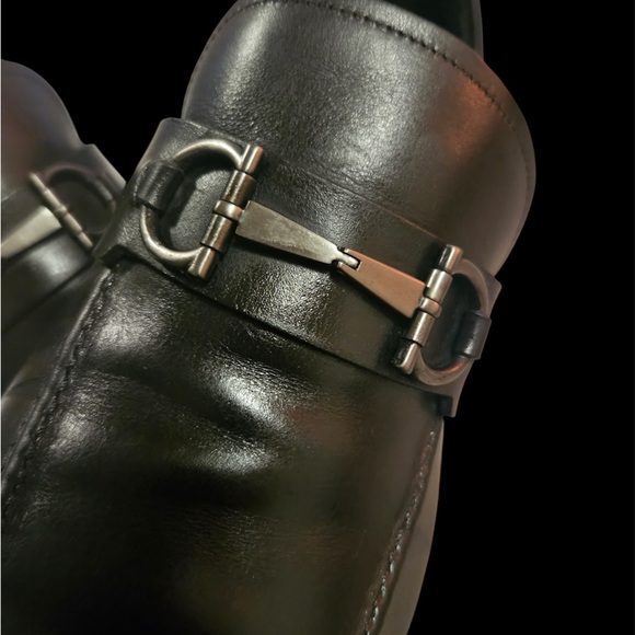 Ferragamo Shoes - Picture 4 of 8